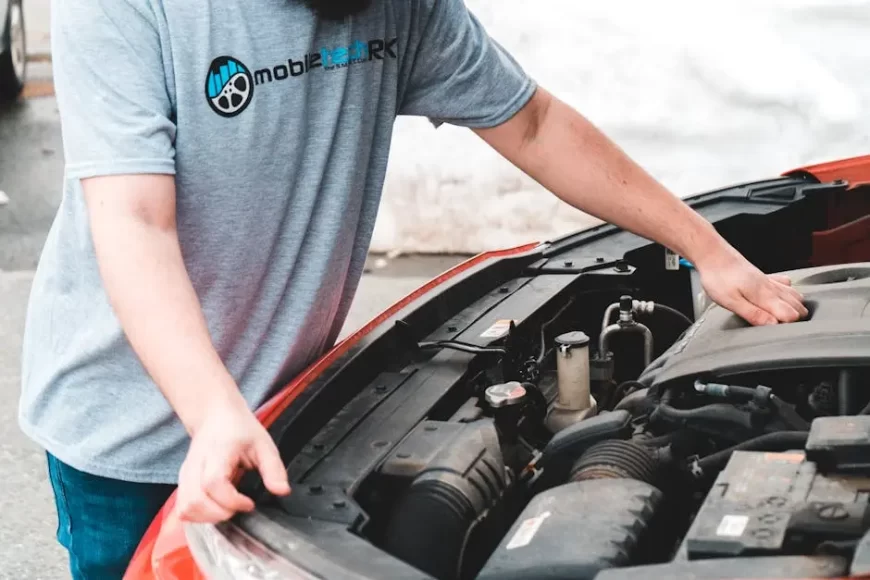 A Complete Guide to Roadside Assistance Post-Accident