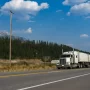 How Does Semi Truck Towing Differ From Regular Towing?