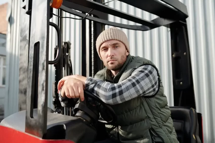 How Equipment Transport Ensures Your Journey is a Smooth Ride